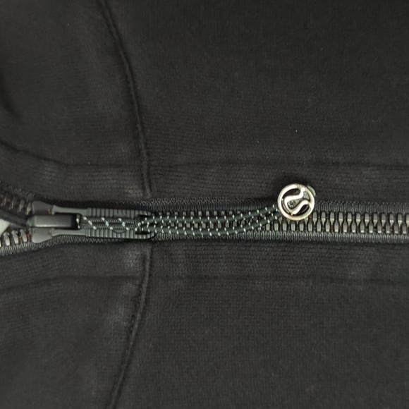 Lululemon Scuba Half Zip Hoodie Size M/L Black - Picture 3 of 8